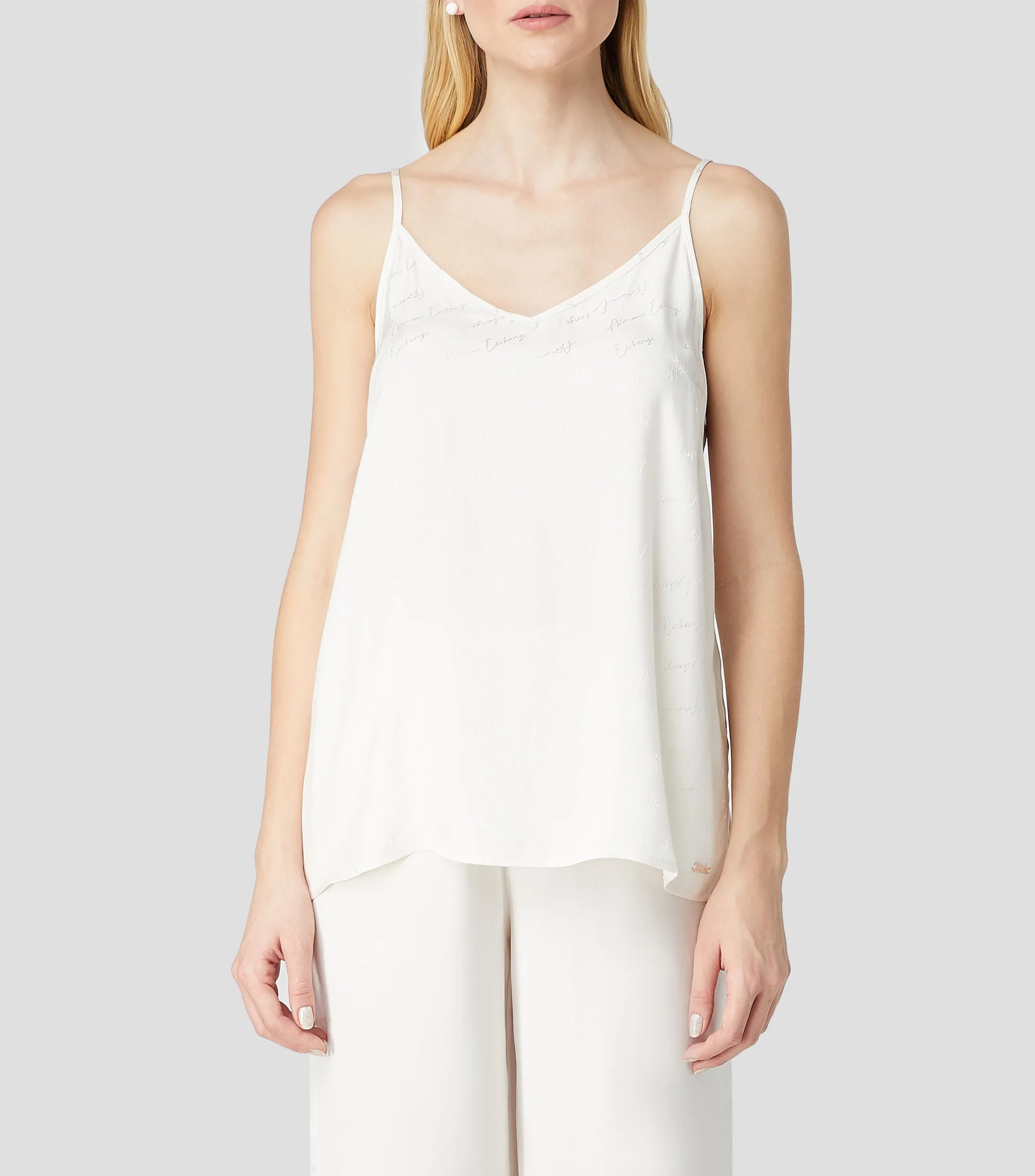 Armani Exchange Playera cuello en V Mujer