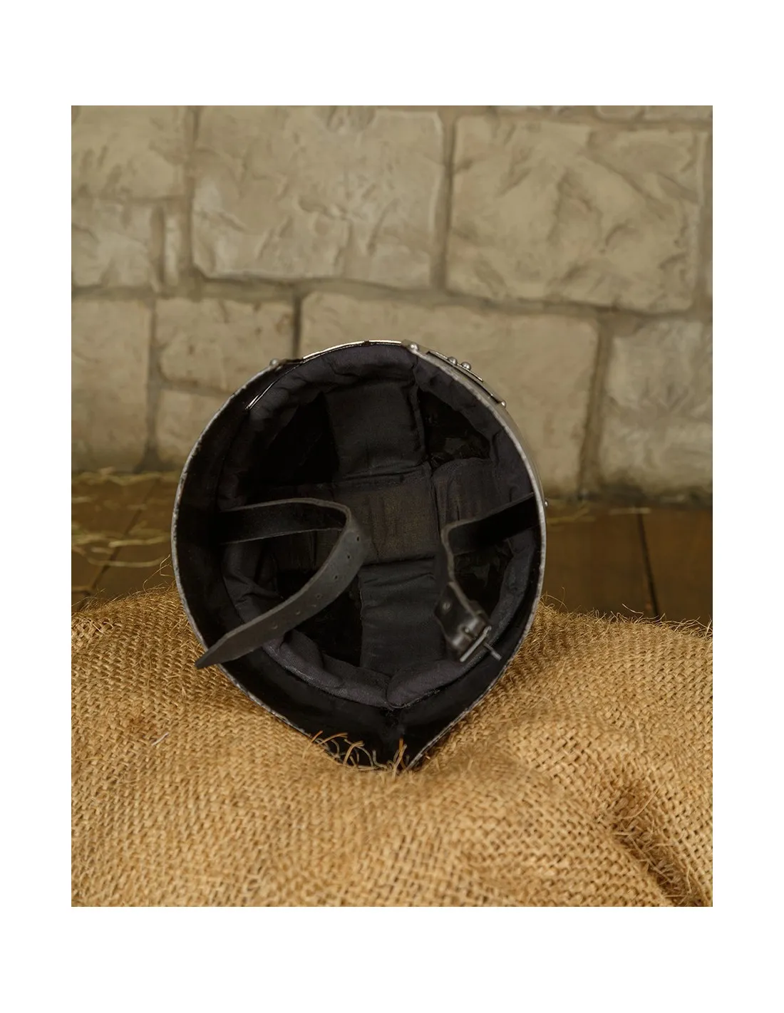 Barbuta medieval metálica modelo Manolo