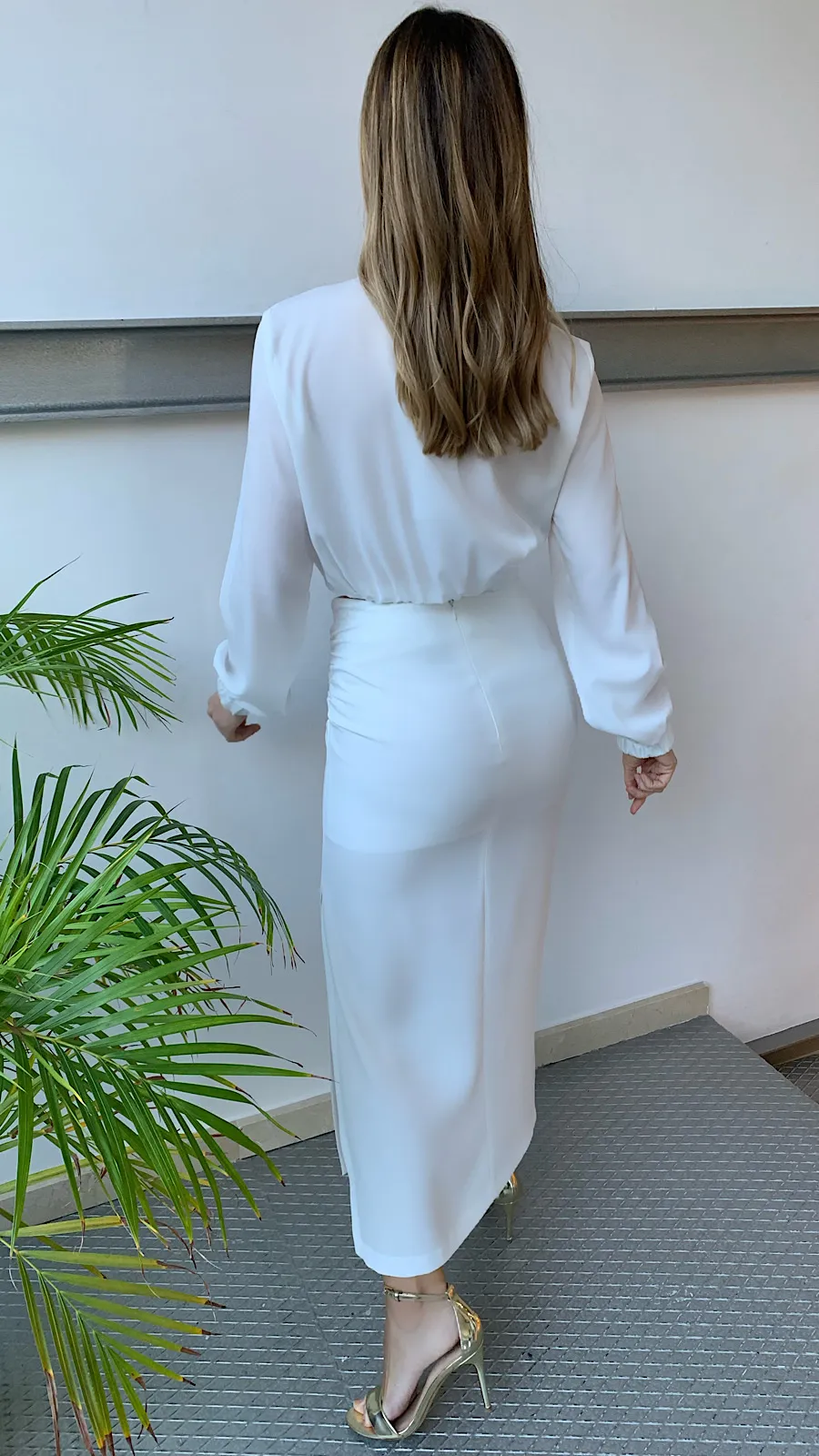 Blusa Blanca Crop Top (No se vende suelta)