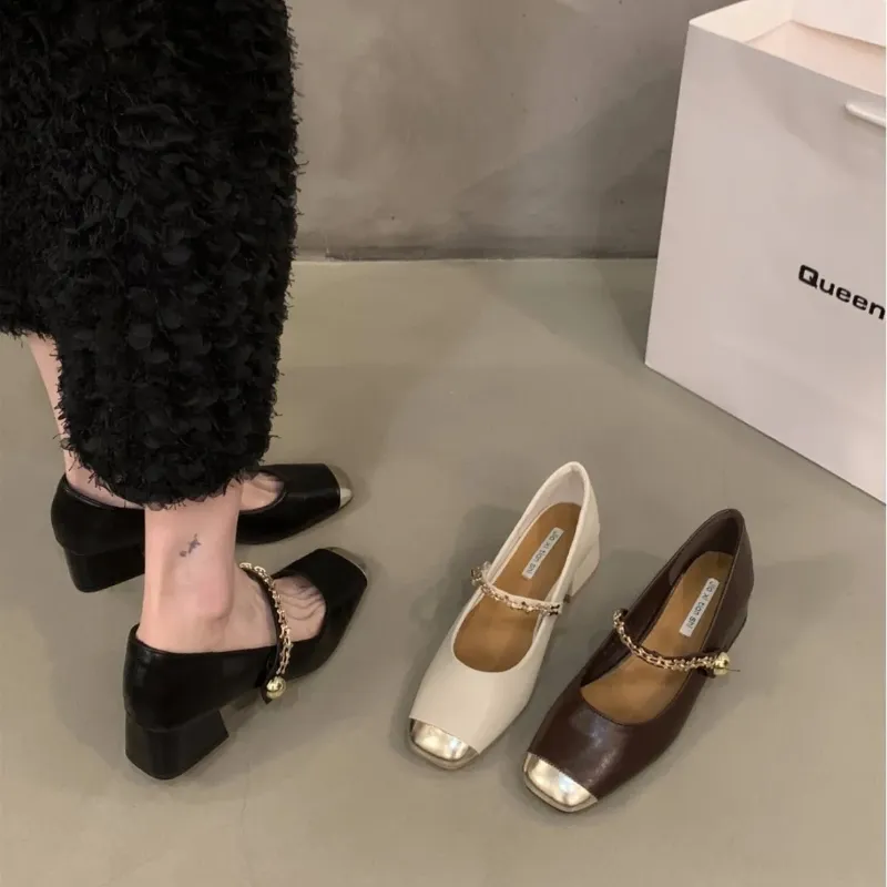 Cabeza cuadrada simple gruesa con temperamento zapatos individuales 2024 Patchwork de moda de primavera con zapatos de falda