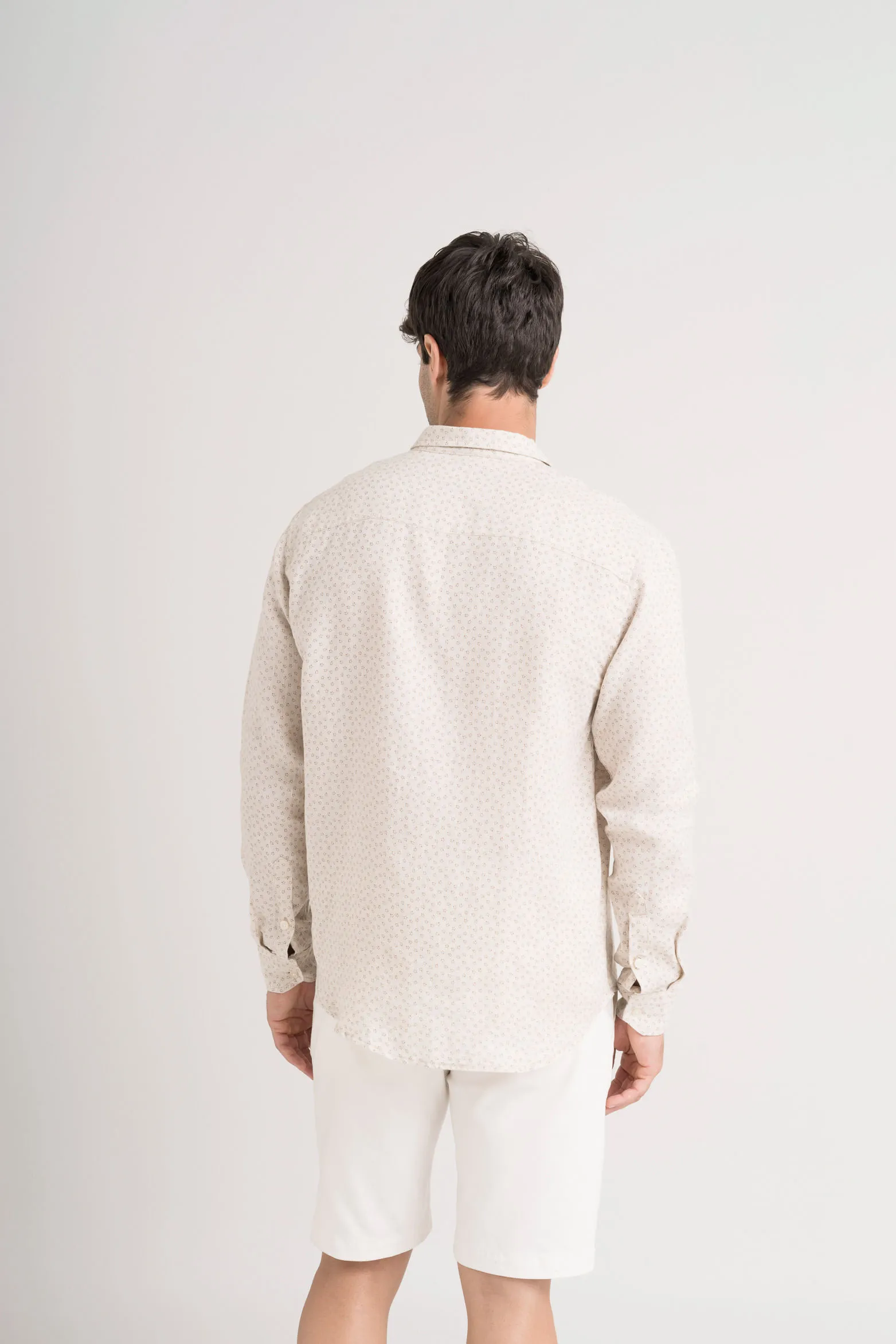 Camisa manga larga geranio en lino para hombre liviana