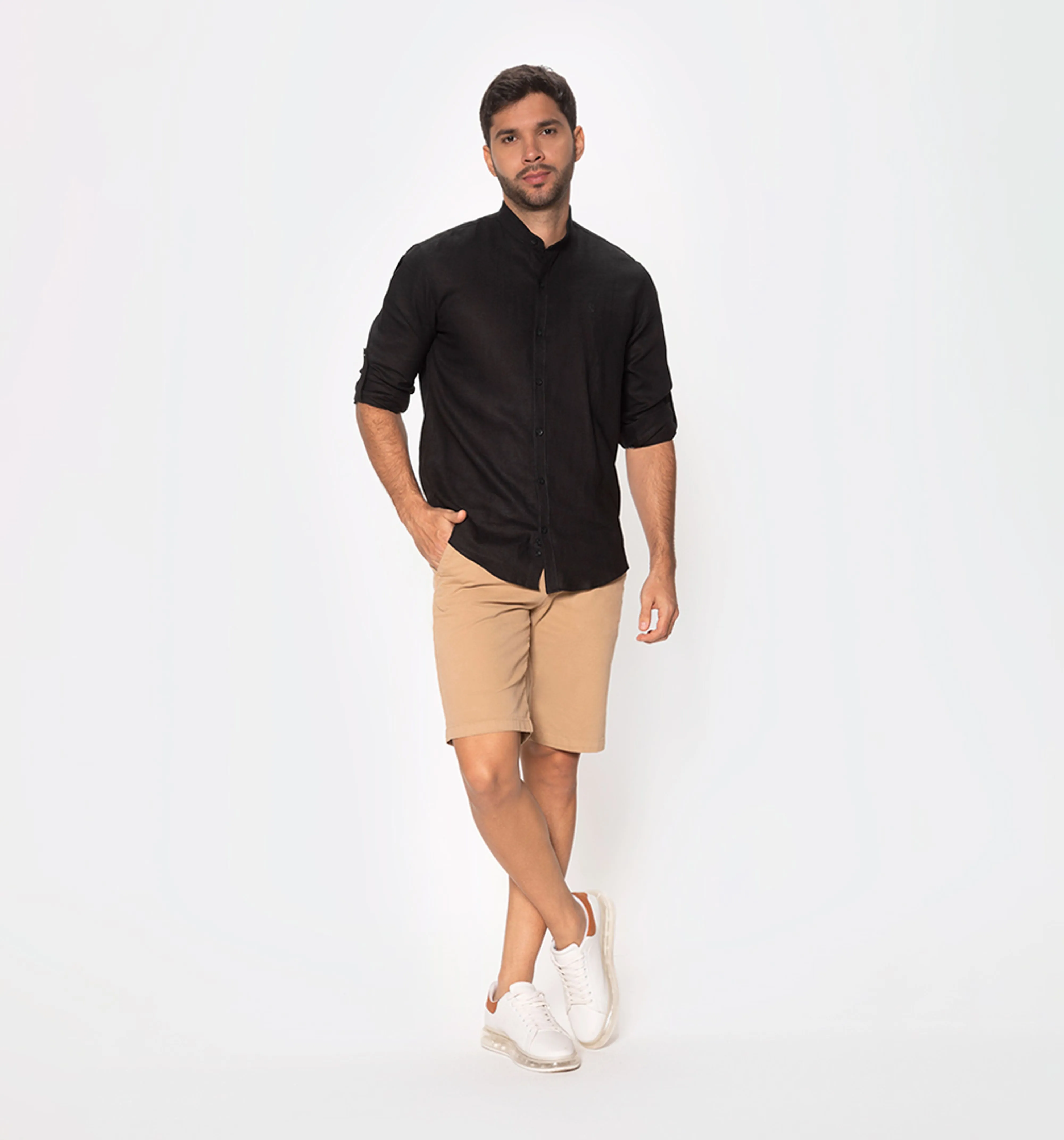 Camisa para hombre cuello nerú manga lar