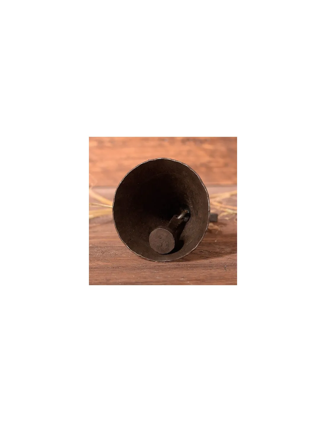 Campana medieval forjada a mano