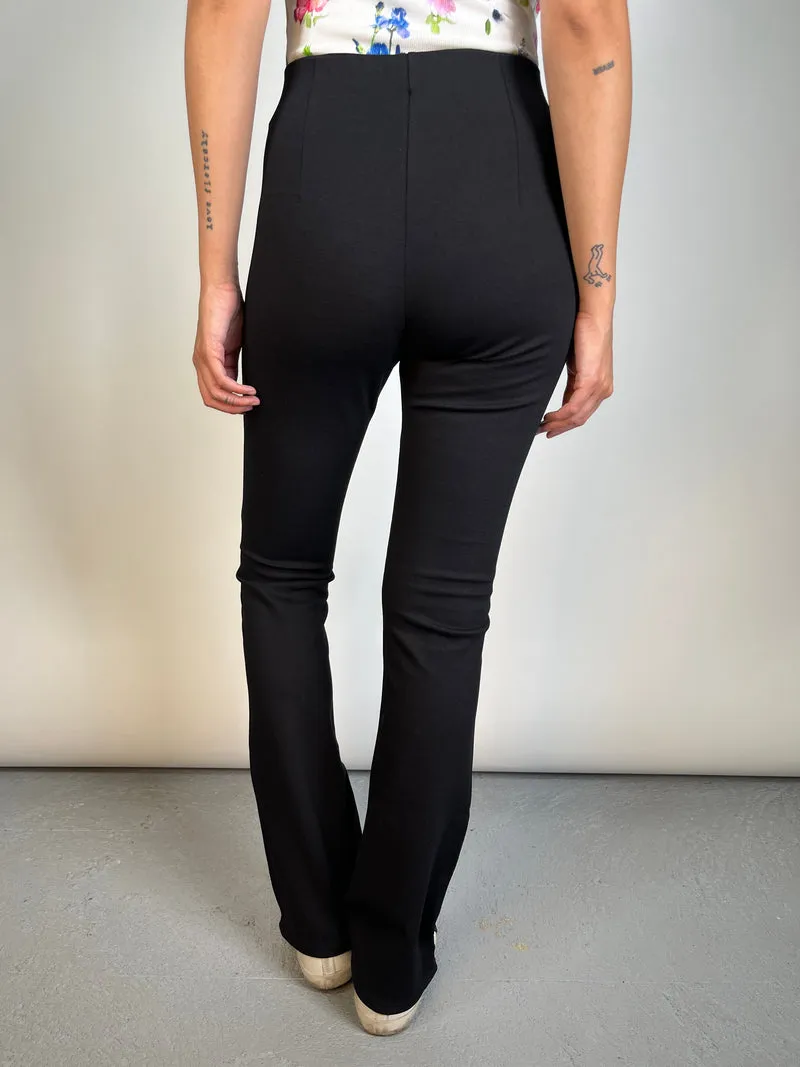 CHER Pantalón Elasticado