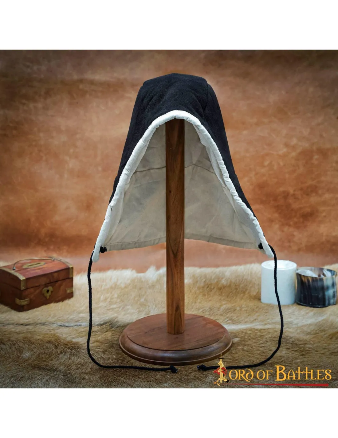CRESPINA MEDIEVAL CON CORDONES  NEGRA