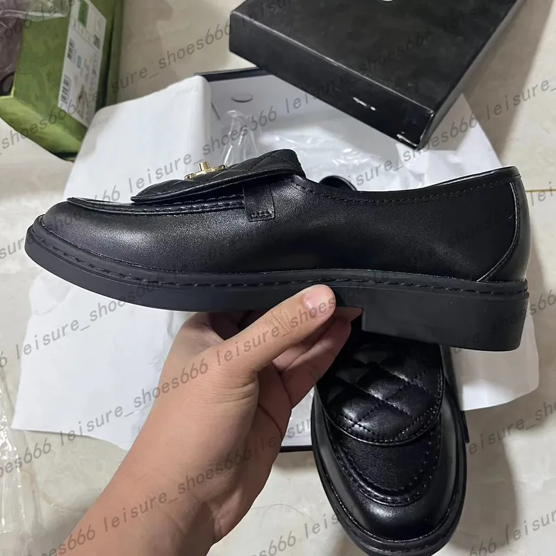 Diseñador de cuero de cuero retro zapatillas de mocasines de lujo plataforma de rayas para mujeres de lujo elevando zapatos de c