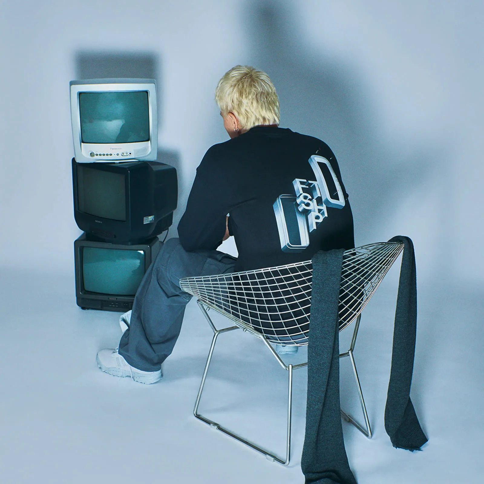 Footshop FTSHP Metal Glass Box Longsleeve Tee UNISEX Black XS