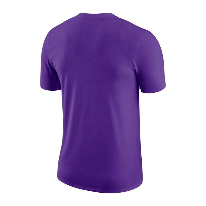 LOS ÁNGELES LAKERS CITY EDITION LOGO TEE 2223 MORADO