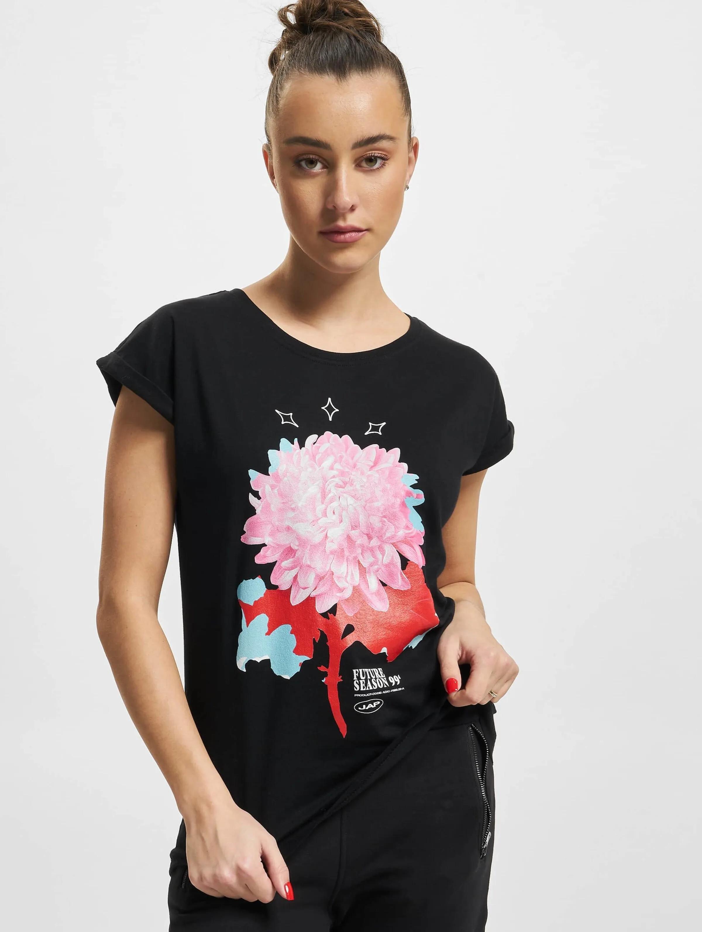 Mister Tee Ladies Future Season