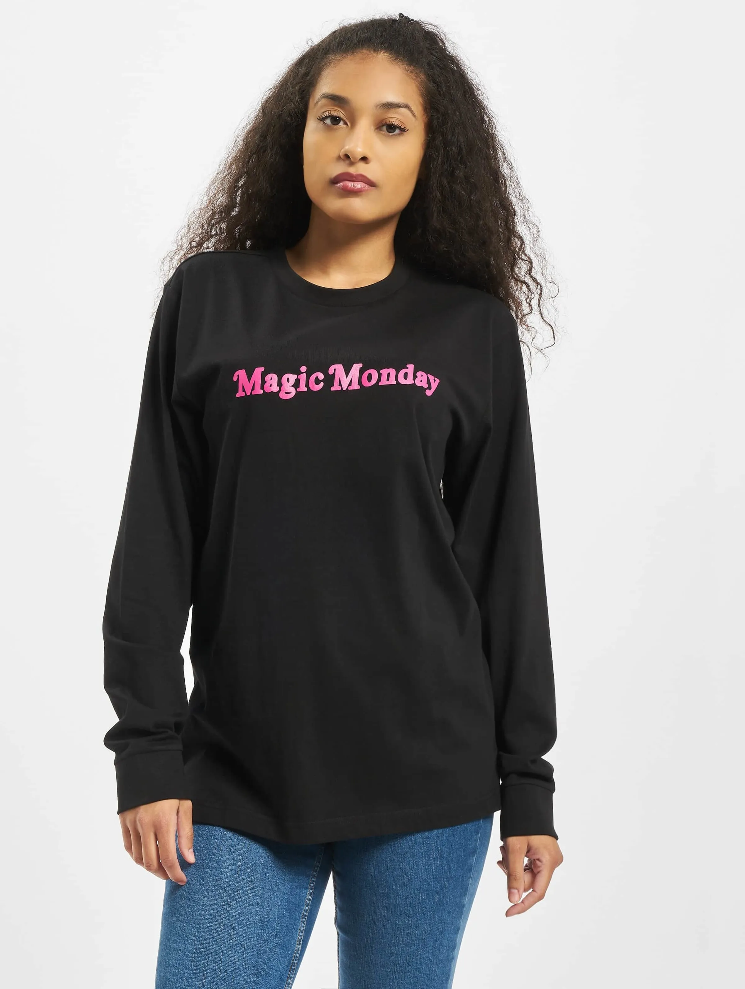 Mister Tee Ladies Magic Monday Slogan