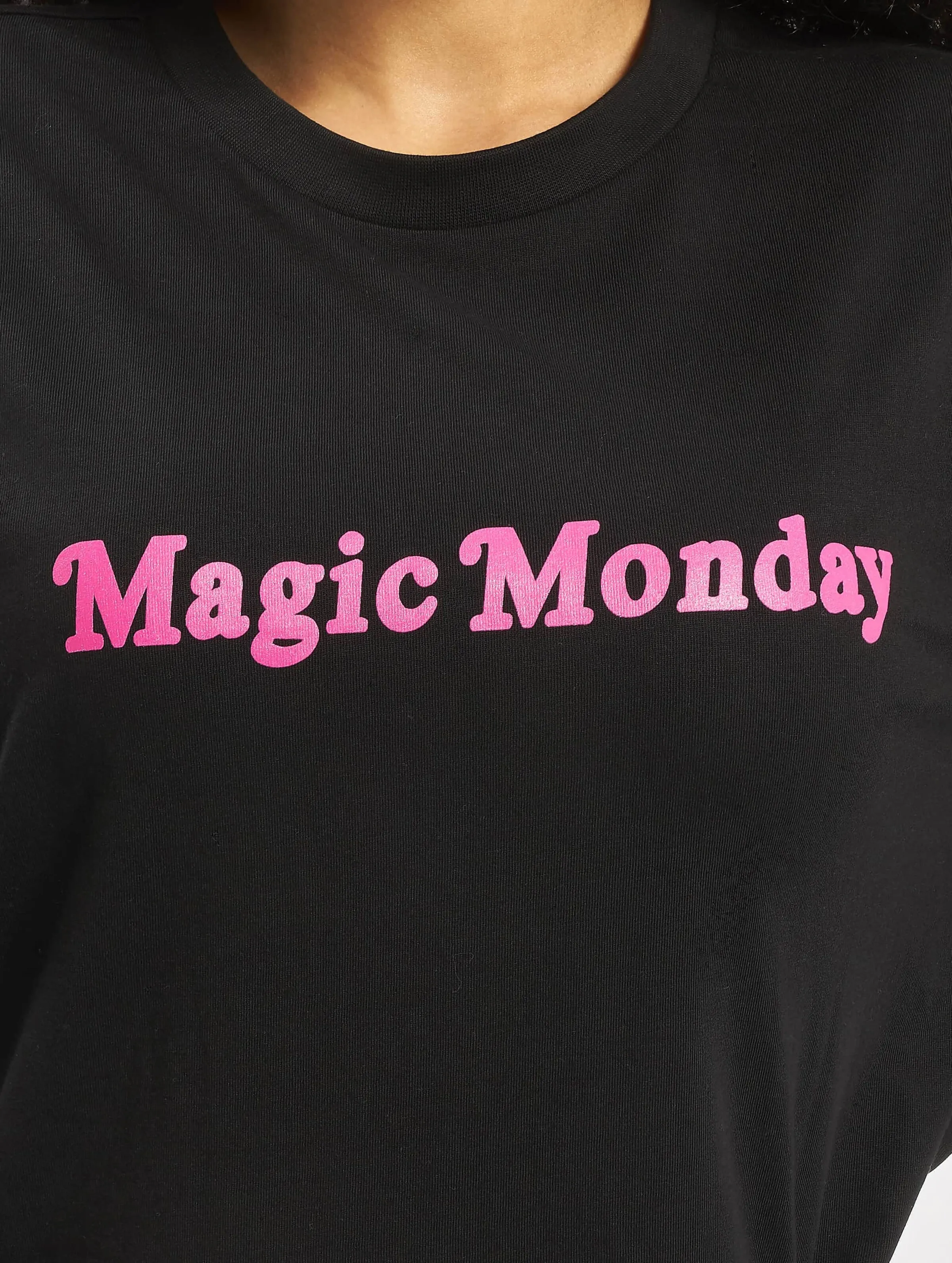 Mister Tee Ladies Magic Monday Slogan