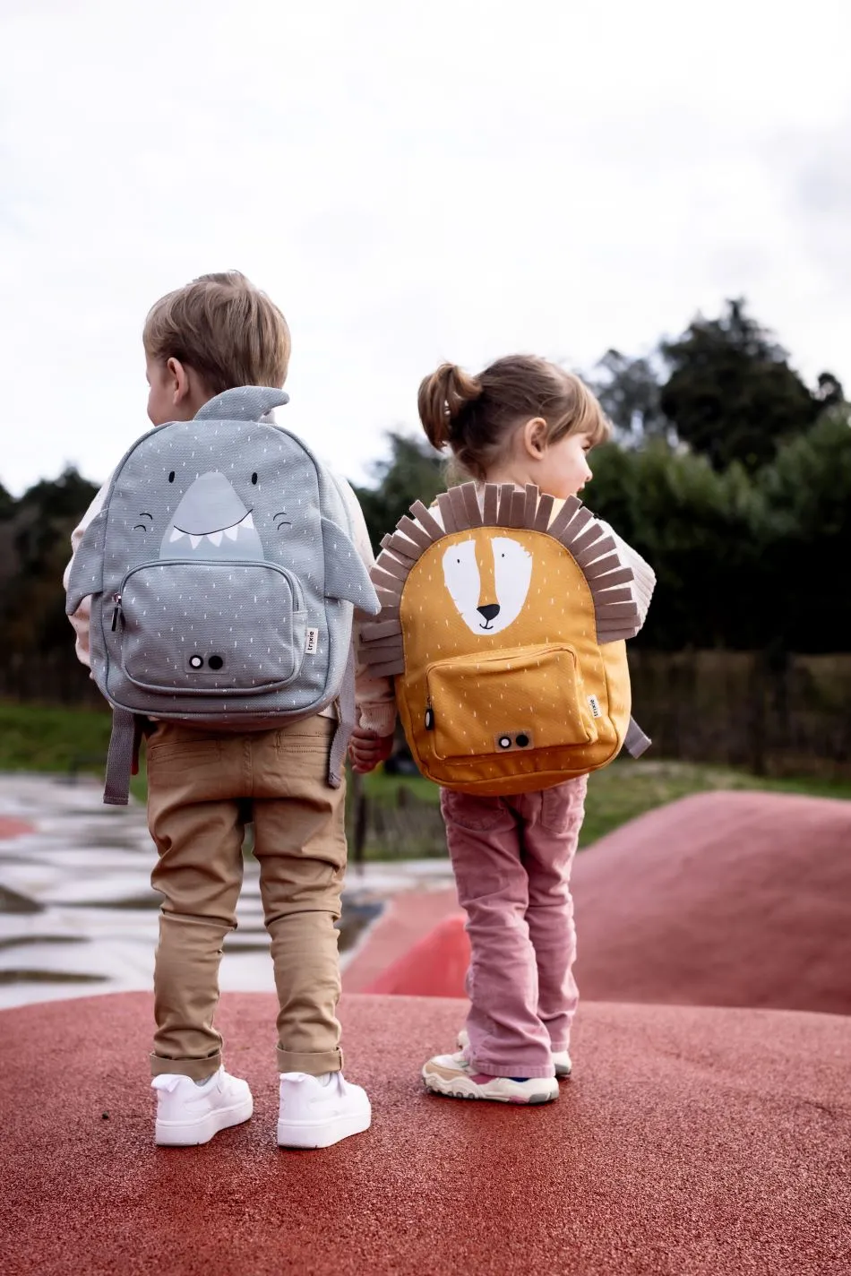 Mochila Shark · Trixie