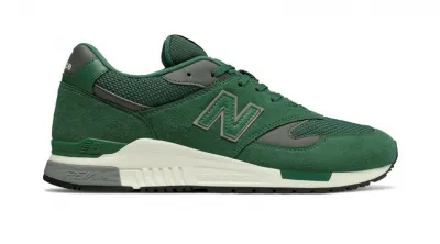 New Balance 840