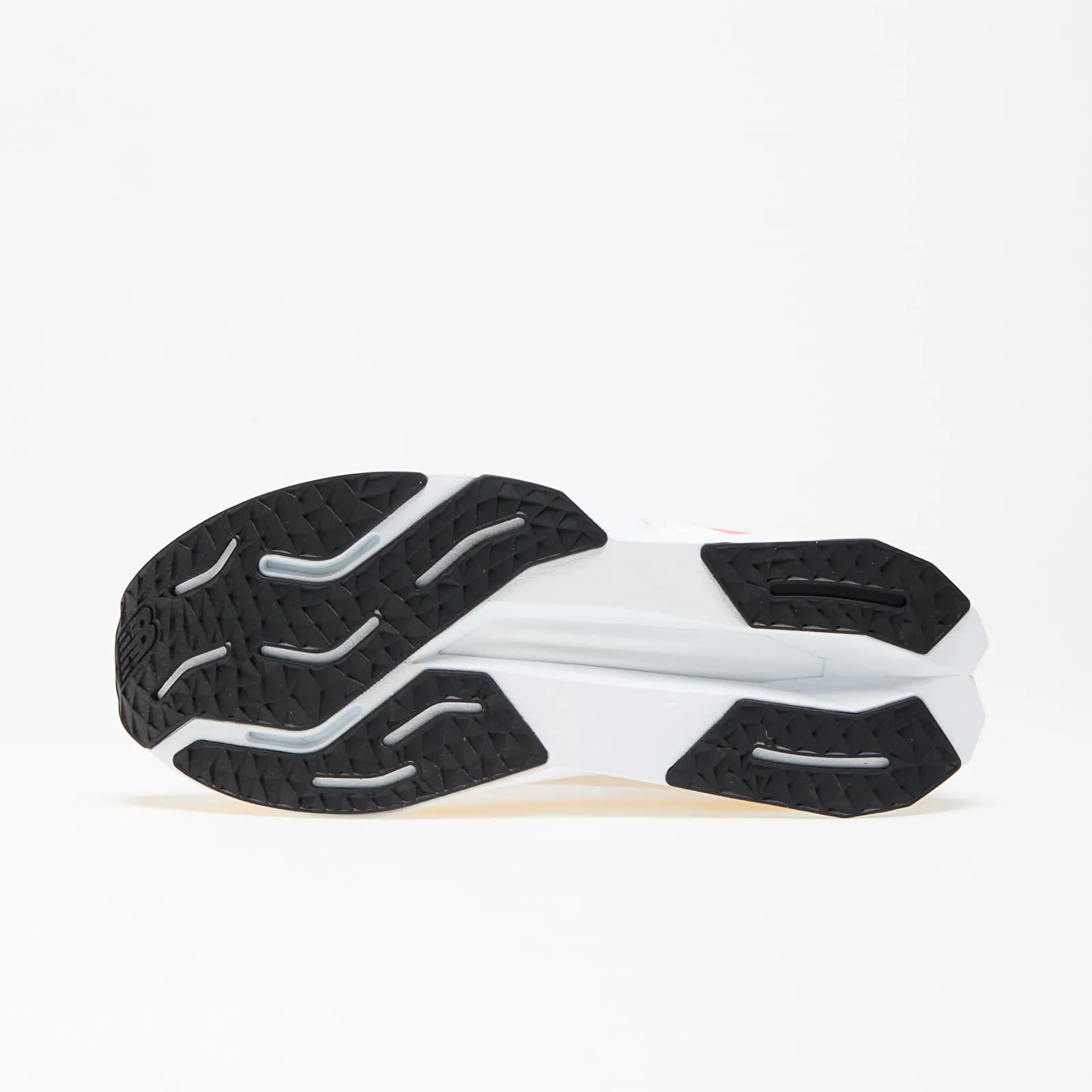 New Balance FuelCell Propel v5