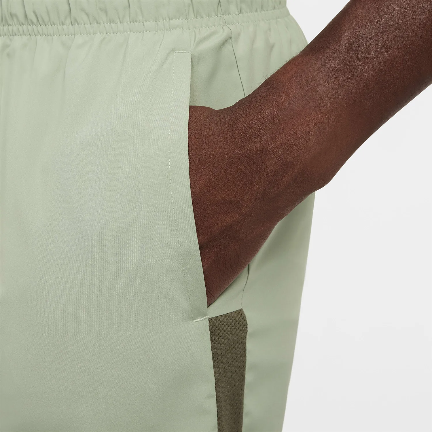 Nike Challenger 7in Shorts
