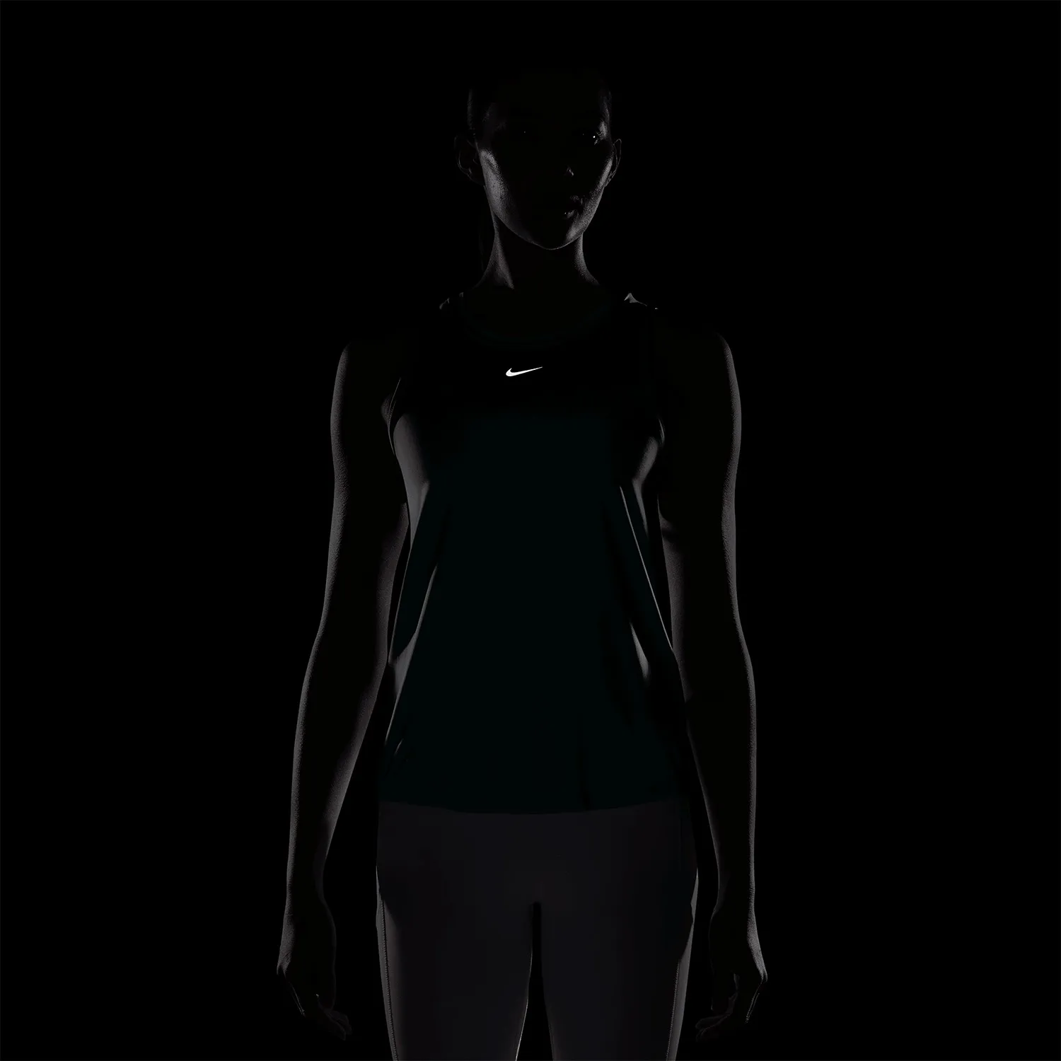 NIKE DRIFIT ONE CLASSIC TOP