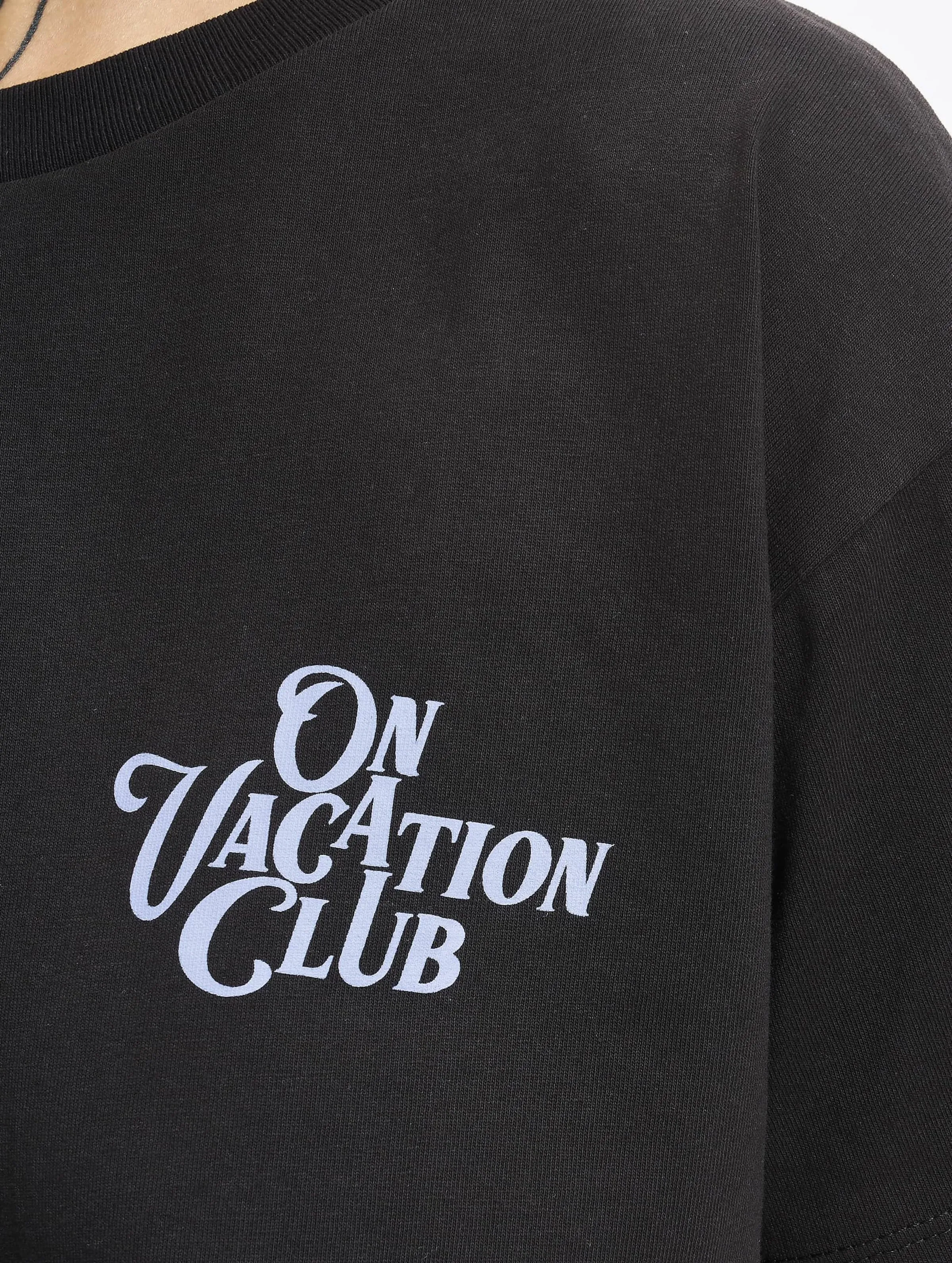 On Vacation Calligraphy Ladies Cropped