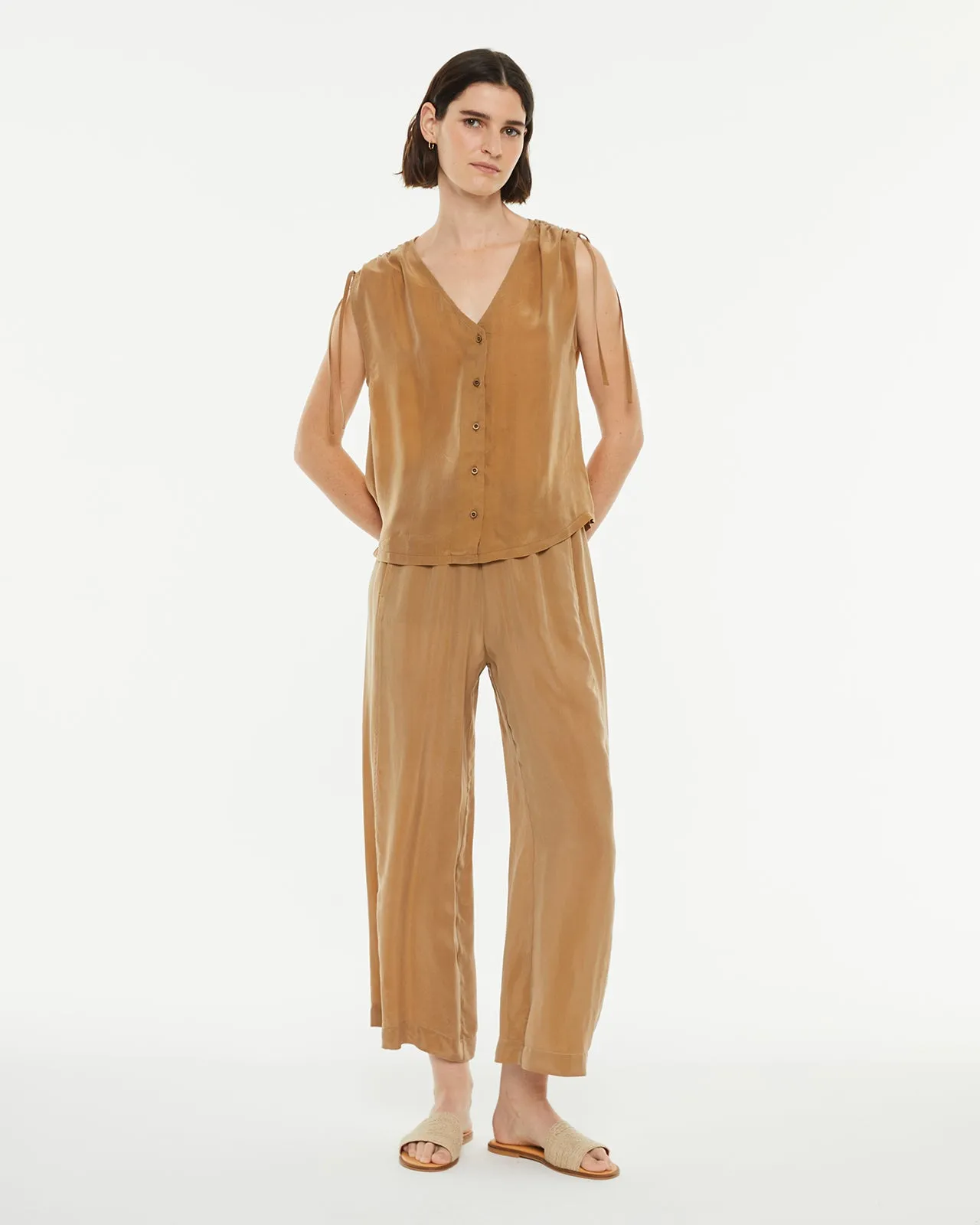 Pantalón largo cupro evasé y goma fantasía