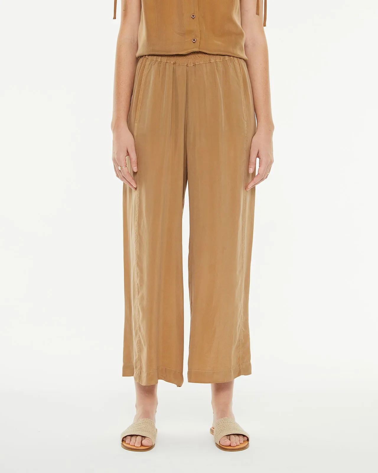 Pantalón largo cupro evasé y goma fantasía