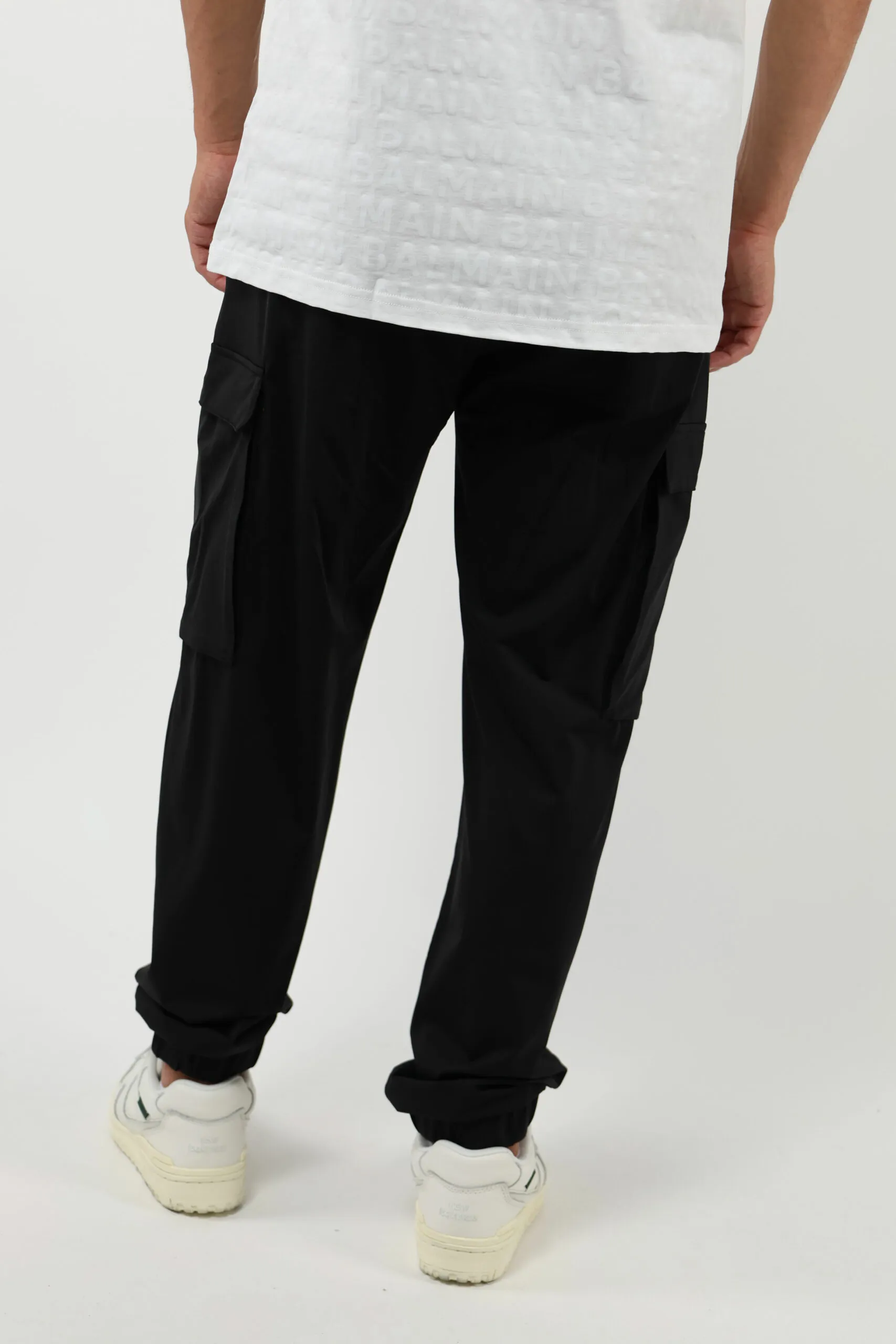 Pantalón negro de punto