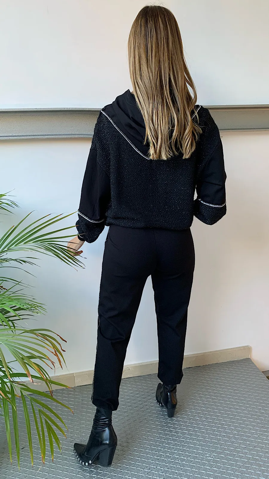 Pantalón Negro Lateral Joya Strass
