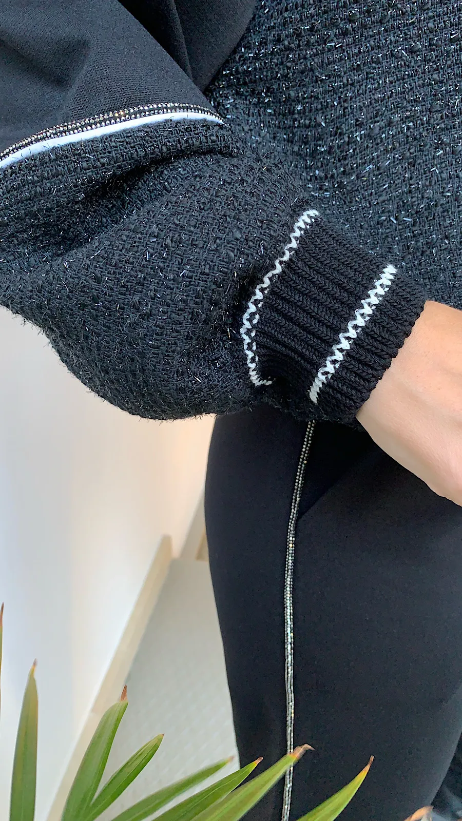 Pantalón Negro Lateral Joya Strass
