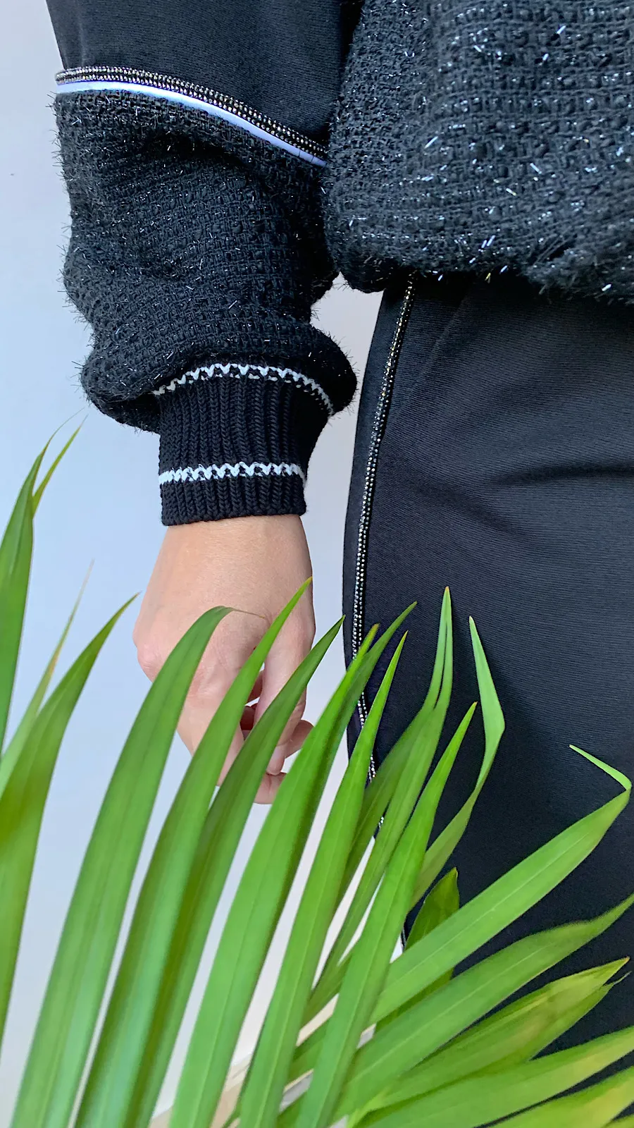 Pantalón Negro Lateral Joya Strass