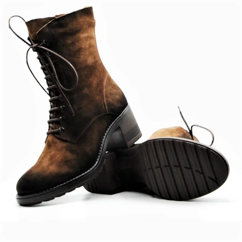 PAULA URBAN 81023 NEGRO Y MARRóN. MEDIA BOTA CORDONES MEDIO TACóN MUJER