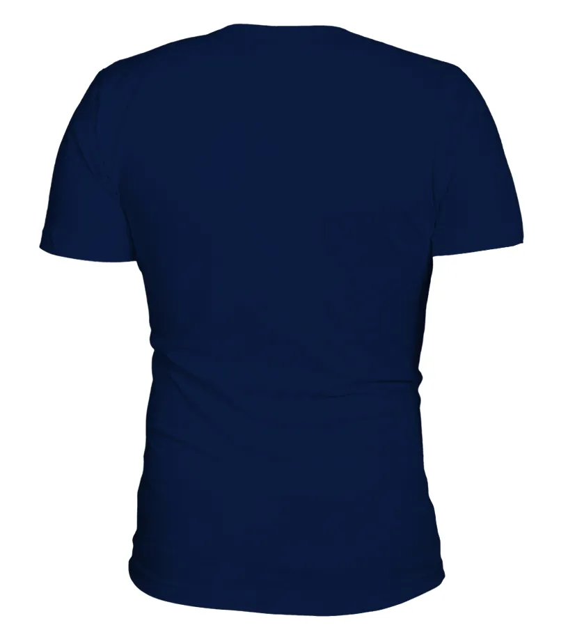 [T SHIRT]18YOU CAN TAKE THE GIRL OUT OF CAMISETA CUELLO EN V UNISEX