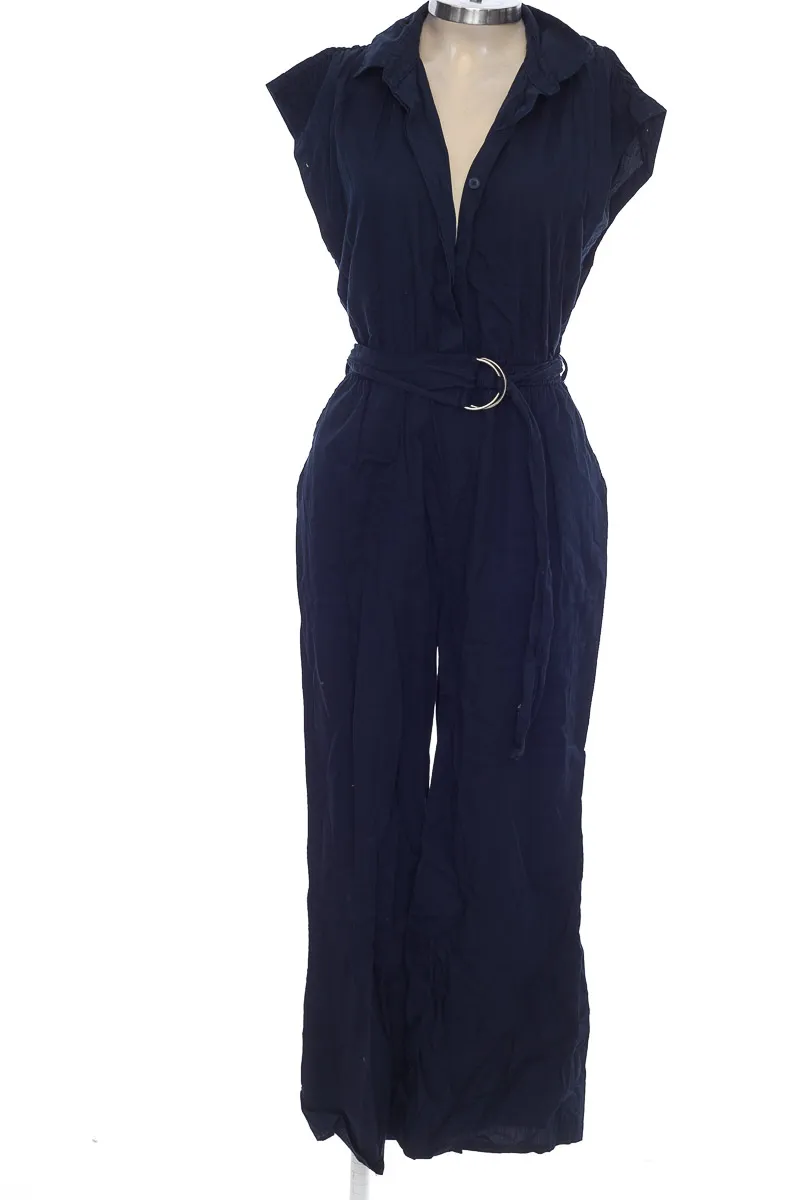 VESTIDO / ENTERIZO COLOR AZUL  OYSHO 