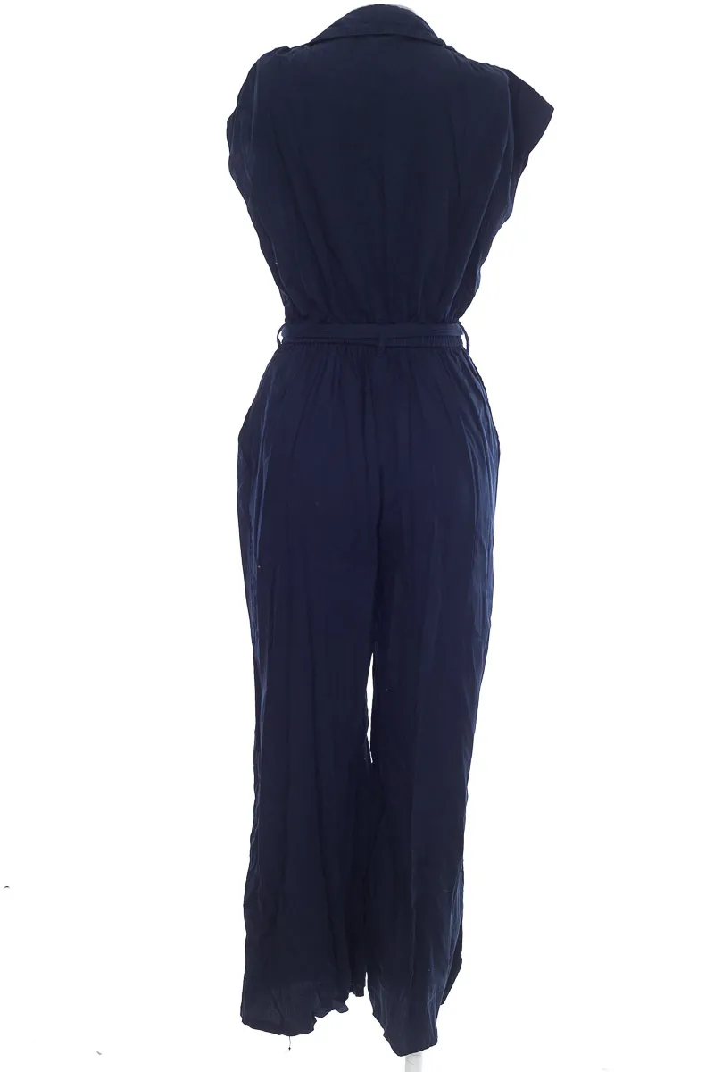 VESTIDO / ENTERIZO COLOR AZUL  OYSHO 