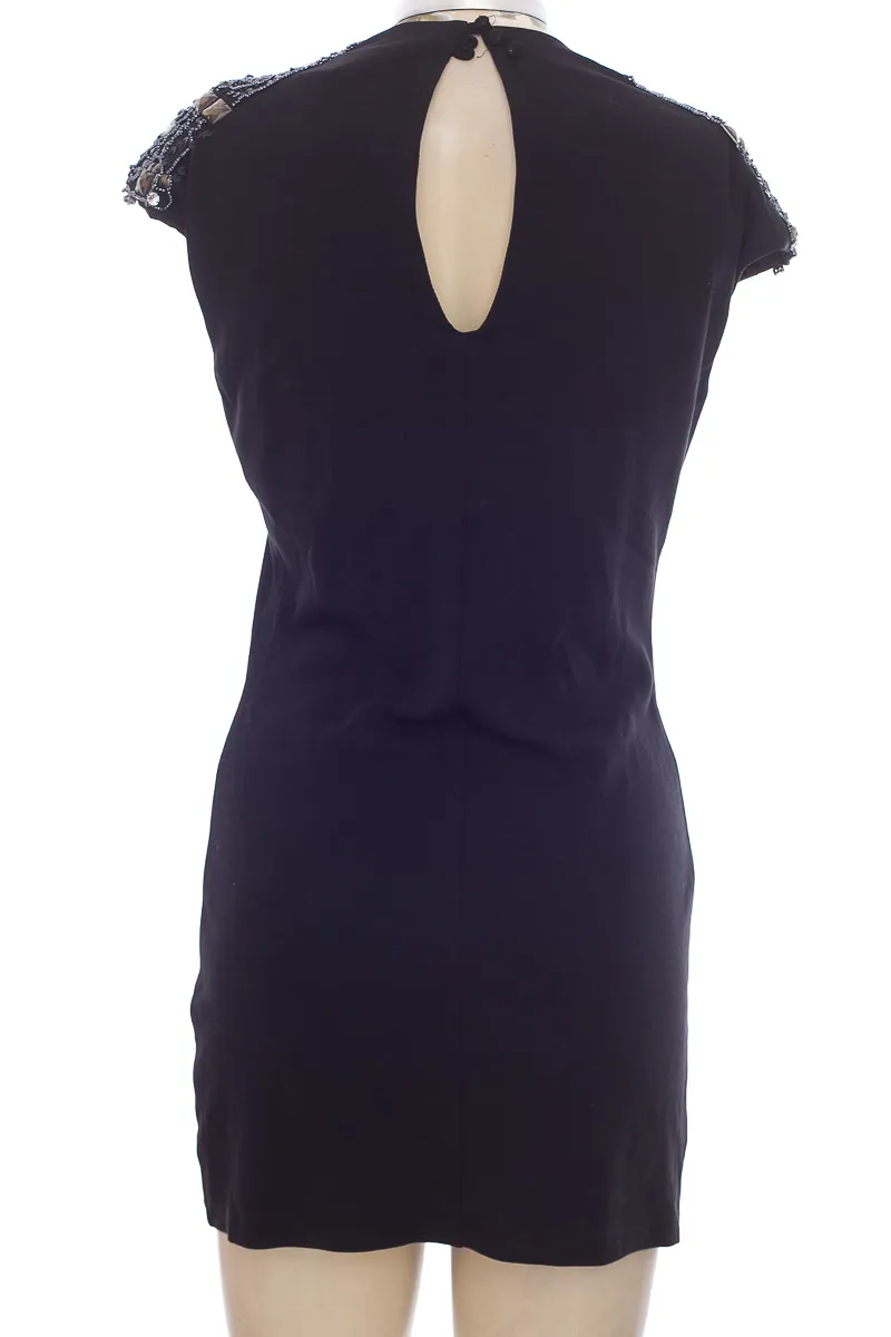 VESTIDO / ENTERIZO COLOR NEGRO  ALYTHEA
