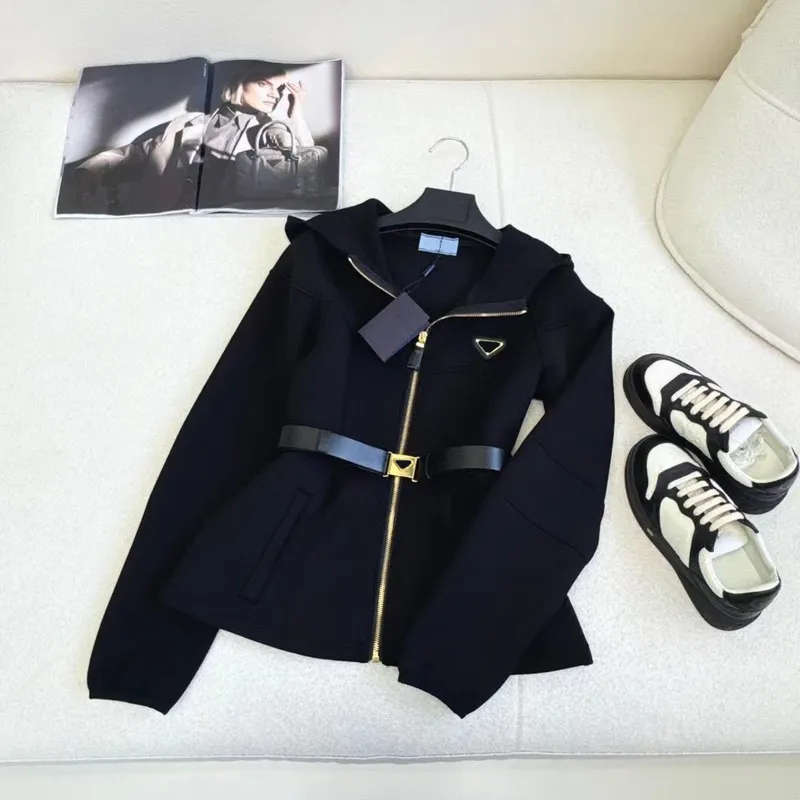VESTIDO CON CREMALLERA CON CAPUCHA DE LUJO PARA MUJERES, CHAQUETA PARA MUJERES CON CINTURóN DE TRIáNGULO DE METAL DE DISEñADORT