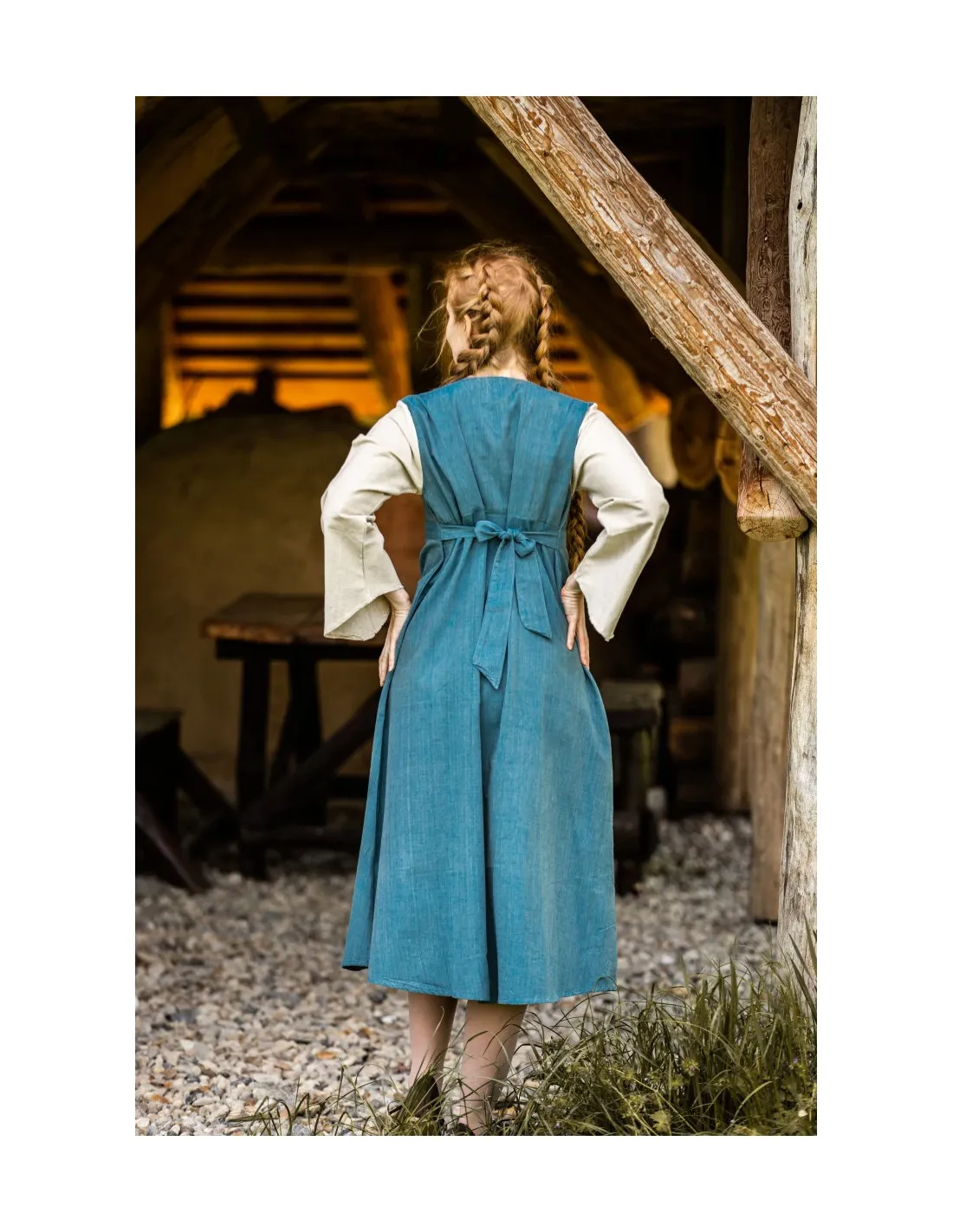 Vestido medieval algodón azul claro modelo Ilse