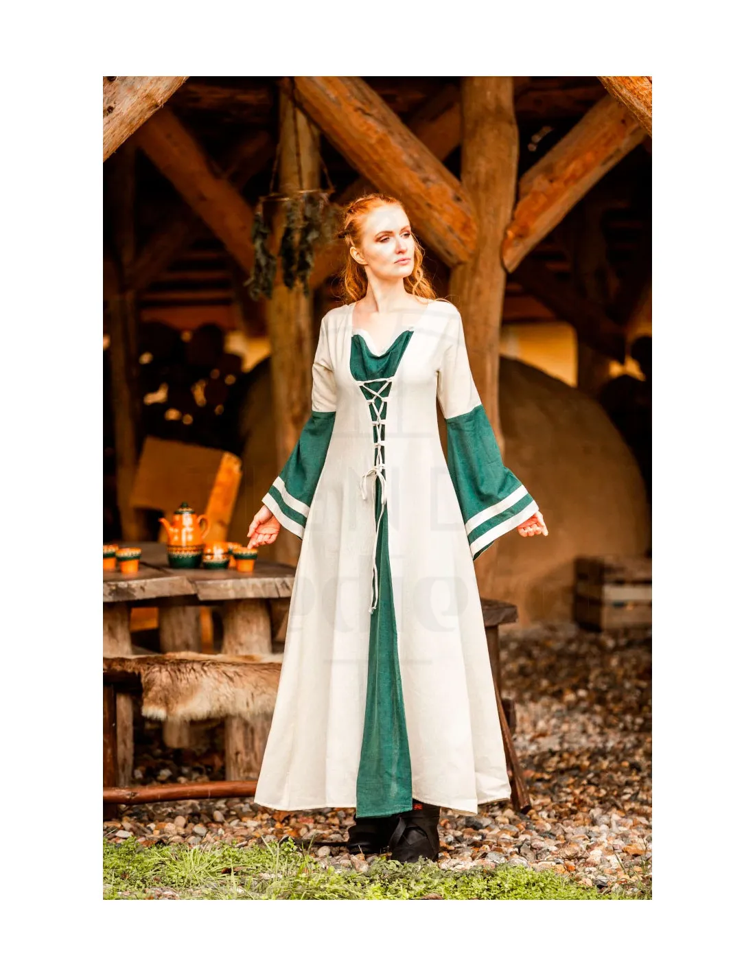 VESTIDO MEDIEVAL MODELO DOROTHEA, COLOR NATURALVERDE