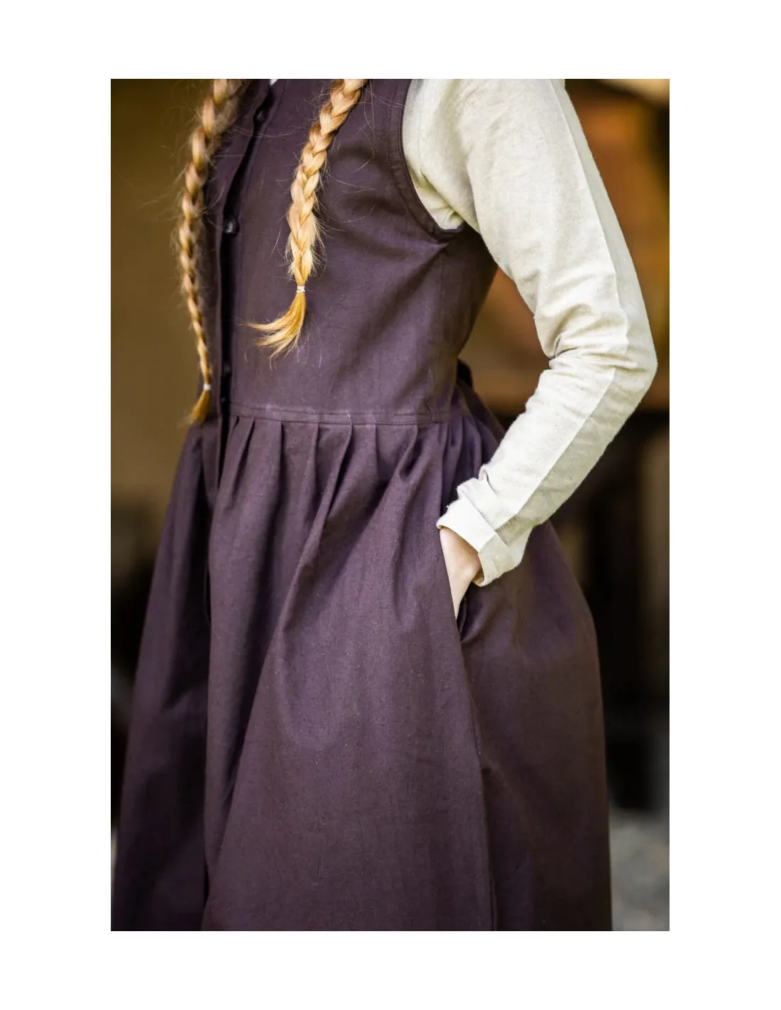 Vestido medieval sin mangas Arlette, color marrón