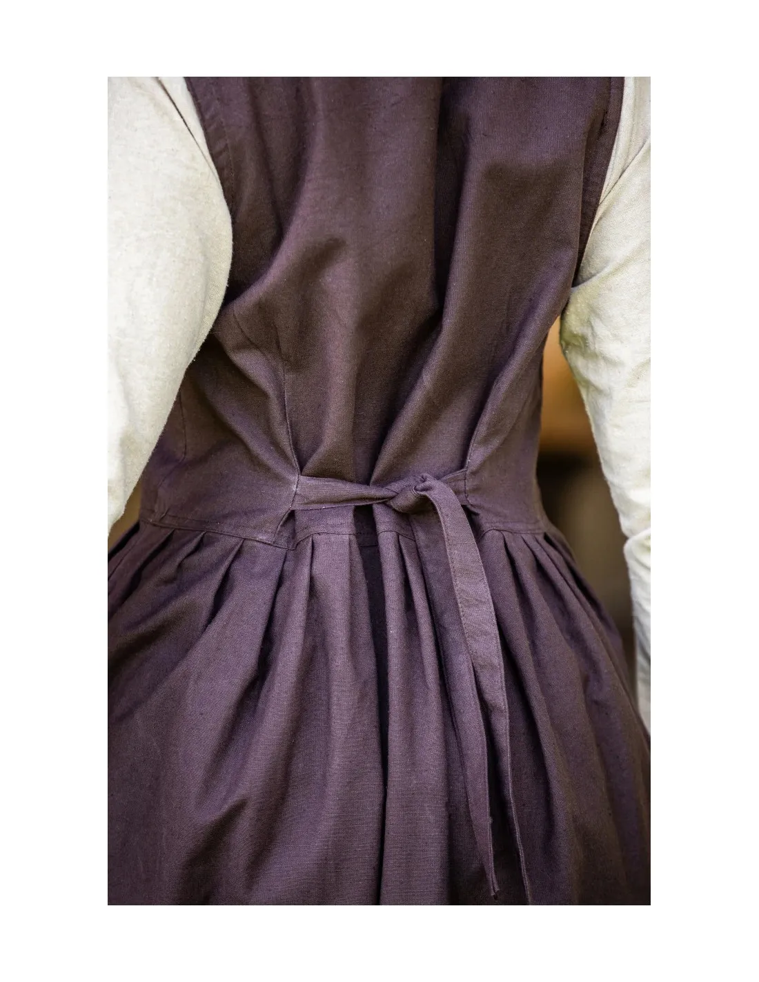 Vestido medieval sin mangas Arlette, color marrón
