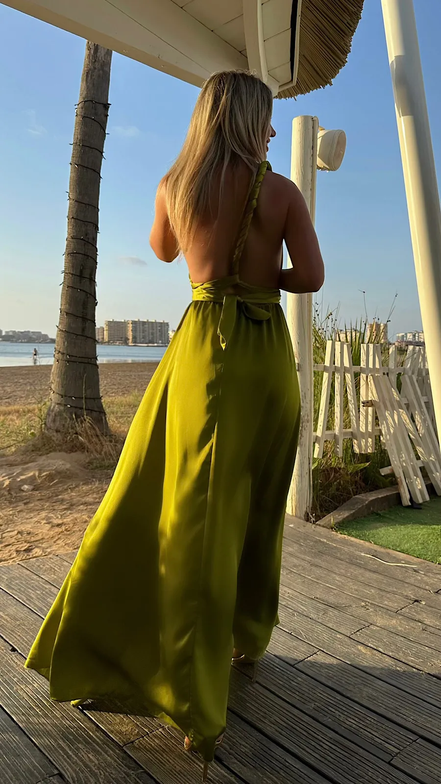 VESTIDO MULTIFUNCIóN GOLD GREEN EXCLUSIVO ONLINE