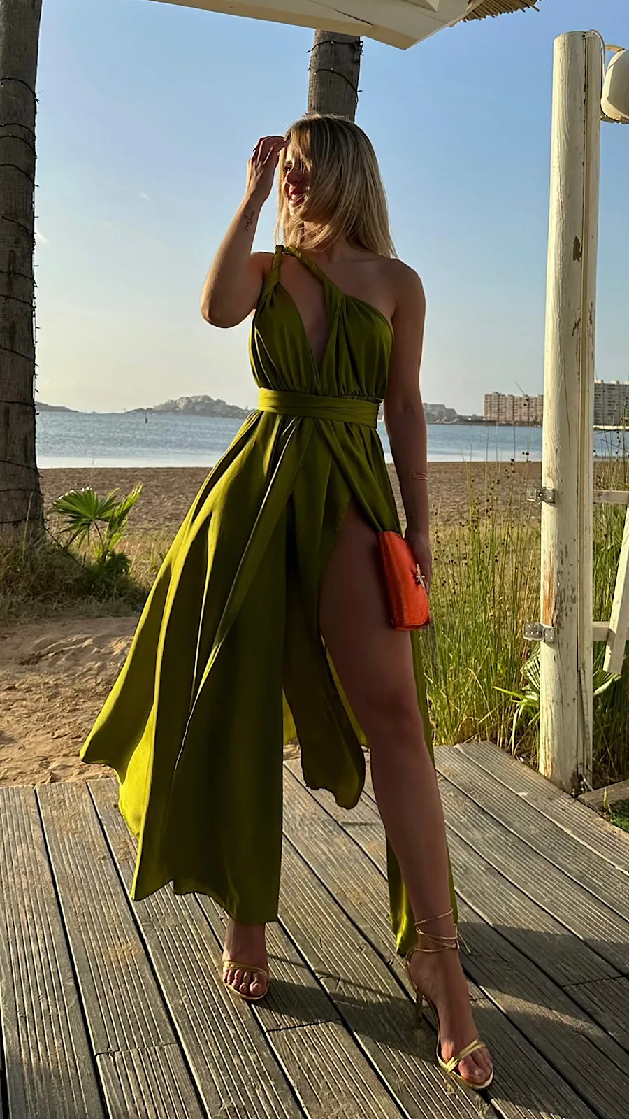 VESTIDO MULTIFUNCIóN GOLD GREEN EXCLUSIVO ONLINE