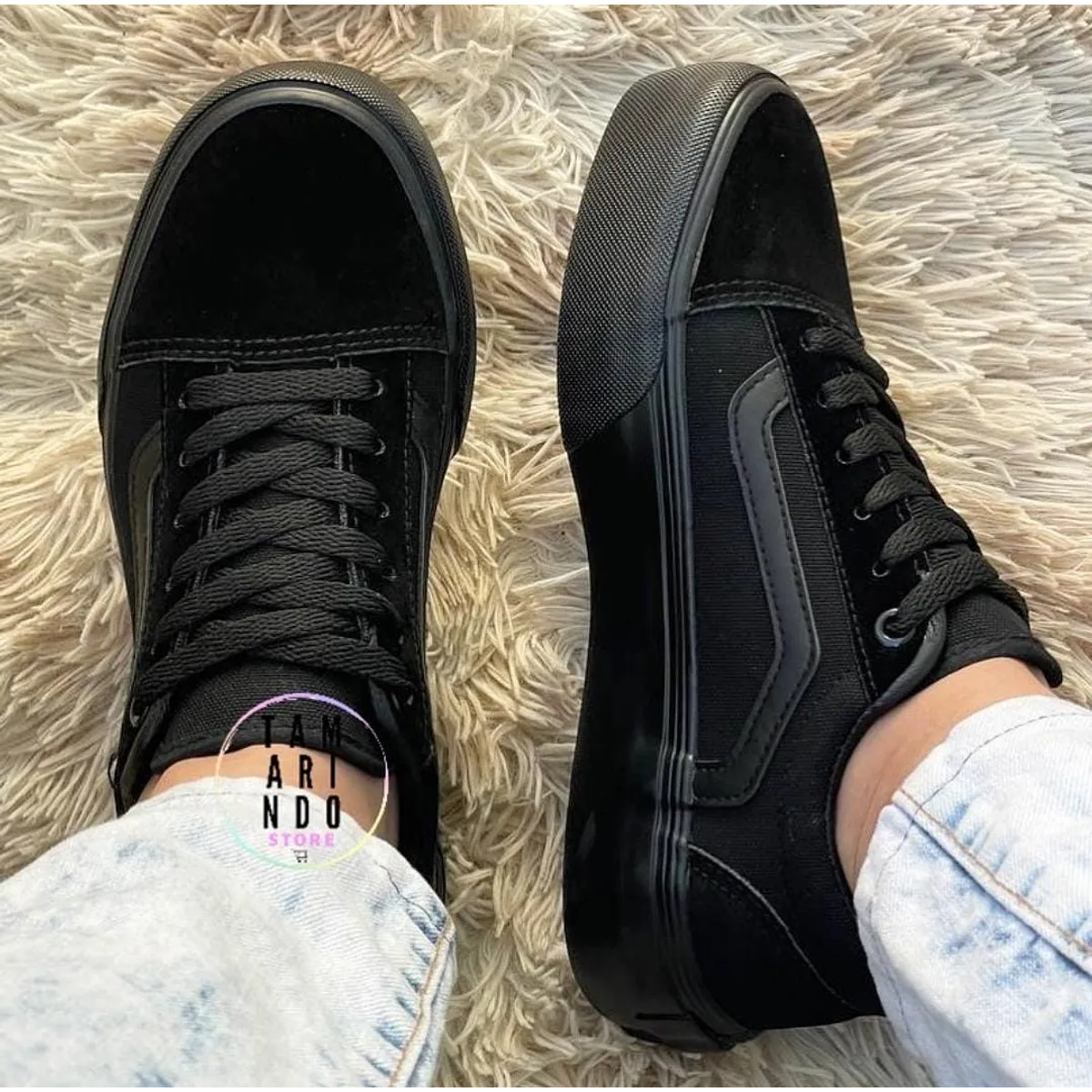 Zapatillas negro entero con plataforma 141