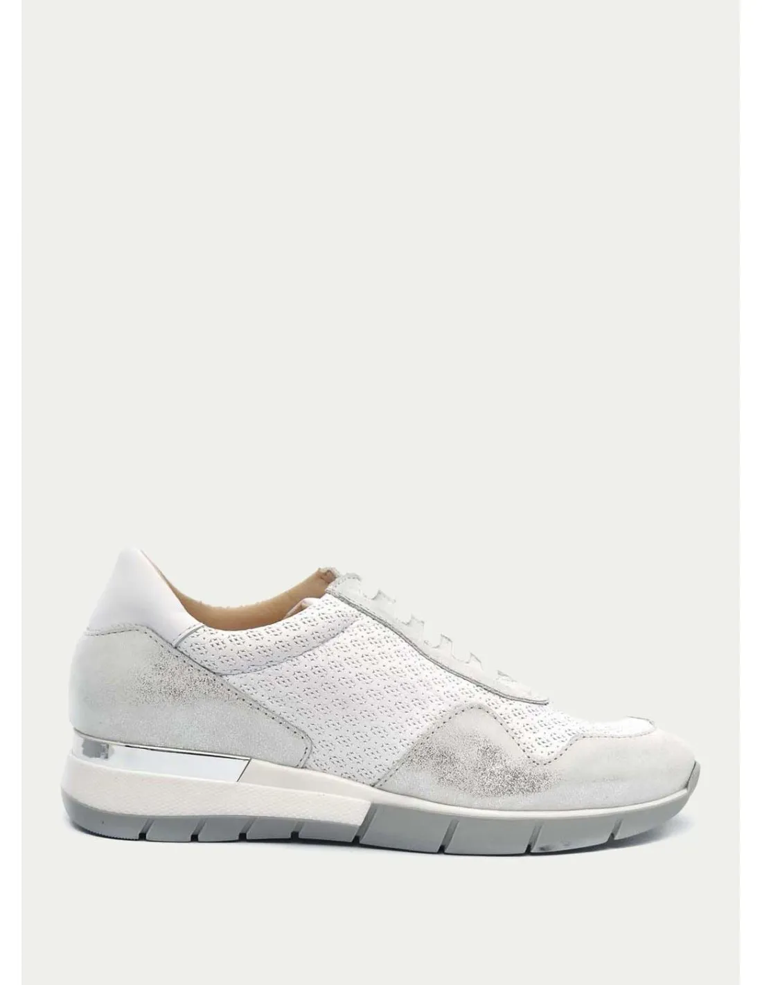 ZAPATILLAS Y SNEAKER PATRICIA MILLER 3608 PLATA 