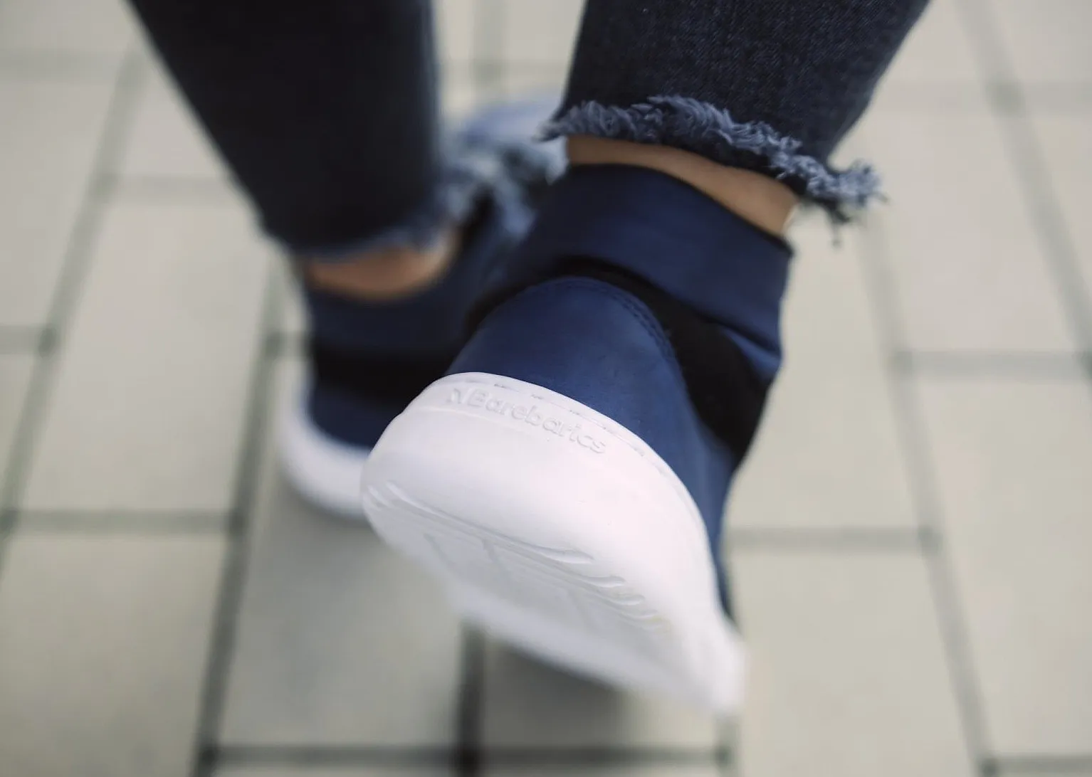 ZAPATOS BAREBARICS LYNX  DARK BLUE & WHITE