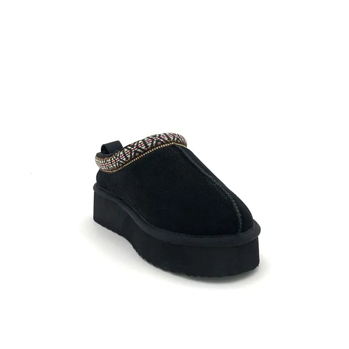Zueco de piel Zarat
